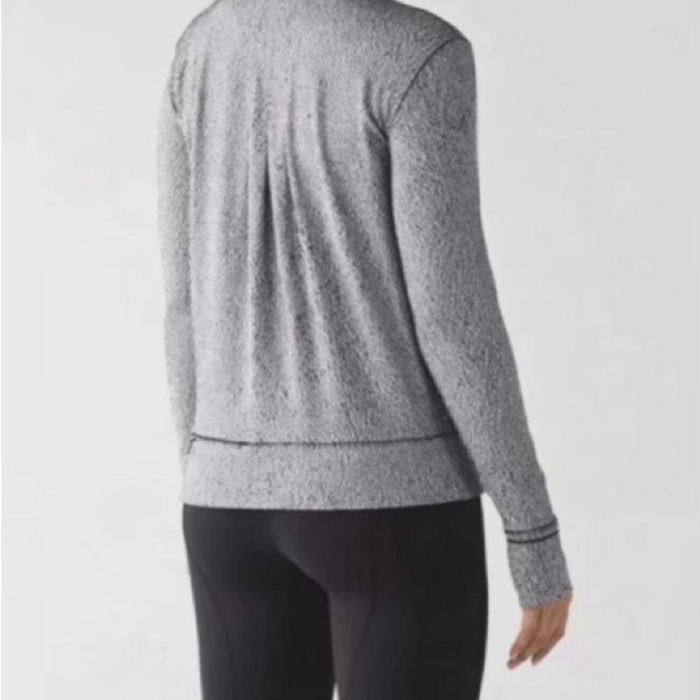 Lululemon Rush Hour Long Sleeve Luon Spray Jacquard White/Black Top - Size 4